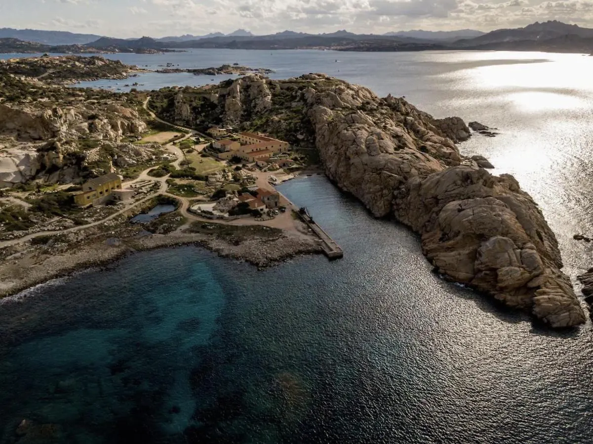 Residence Cala Francese - Case Sul Mare La Maddalena