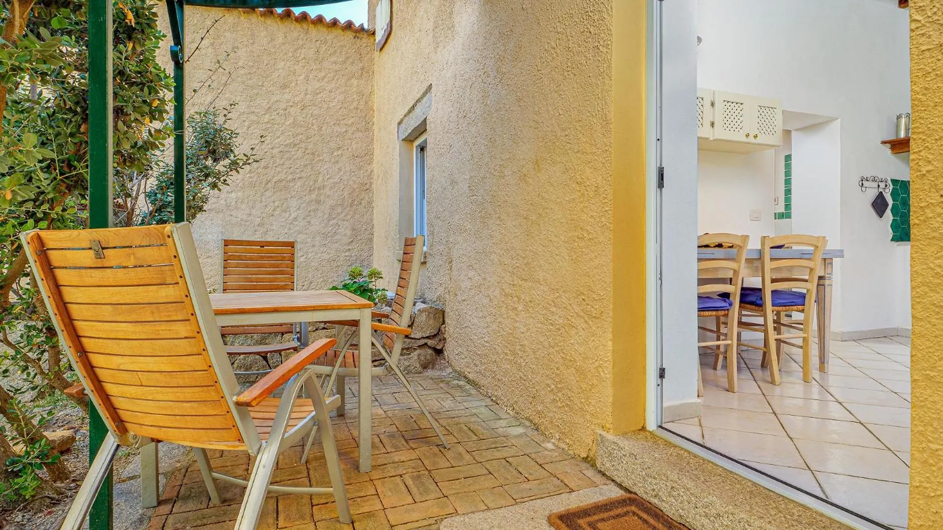 Appartement Residence Cala Francese - Case Sul Mare La Maddalena  Italië